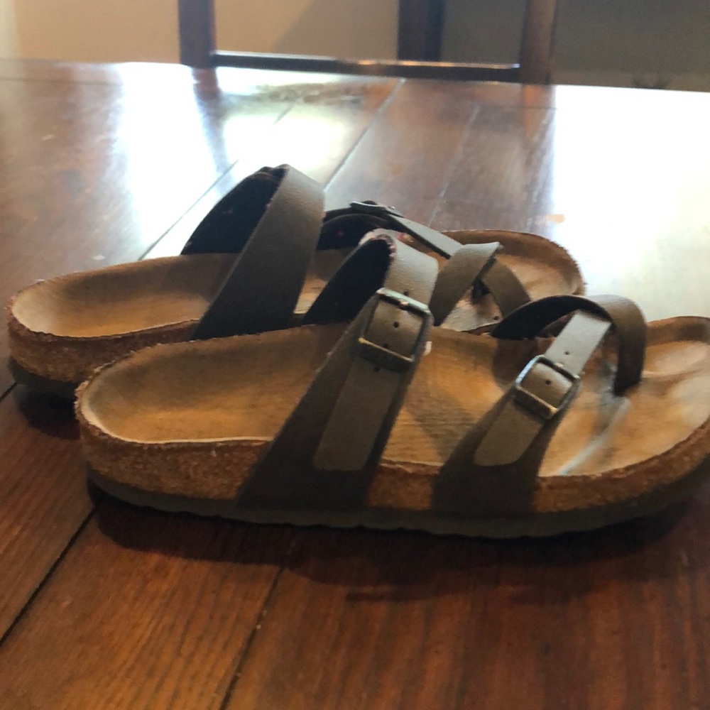 Birkenstock Mayari sandals